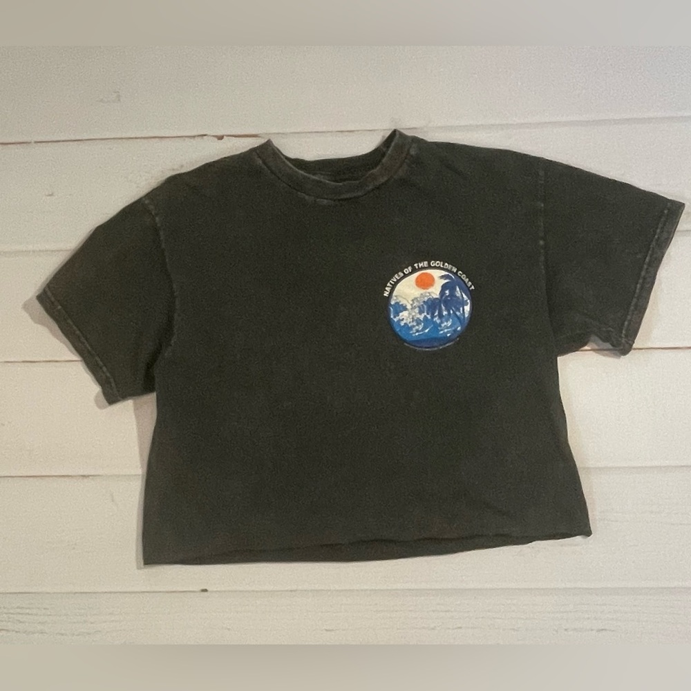 Womans Vintage Golden Coast Cropped tee size M - Picture 1 of 4
